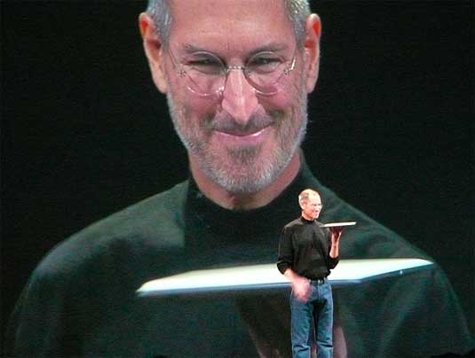 Steve Jobs unveils the MacBook Air at Macworld Expo 2008